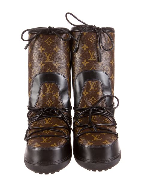 louis vuitton snowboots|Louis Vuitton shoes heel boots.